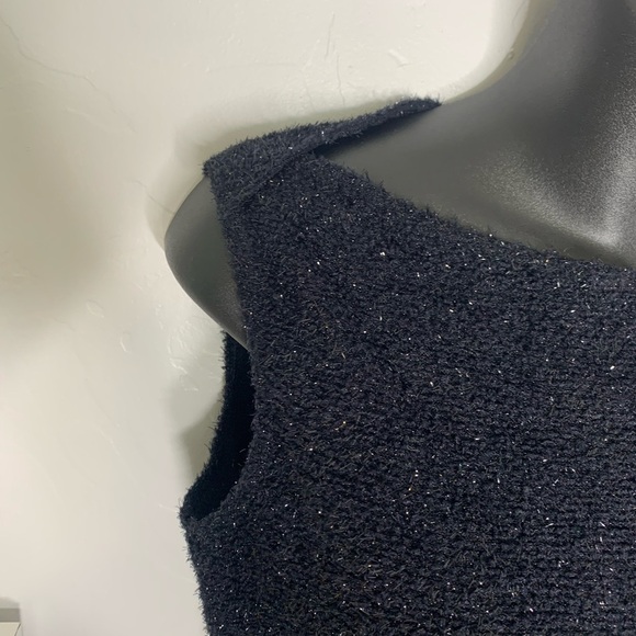 Vintage Victoria Secret Shinny Black Fuzzy Sleeveless Blouse Size Medium - Picture 3 of 8